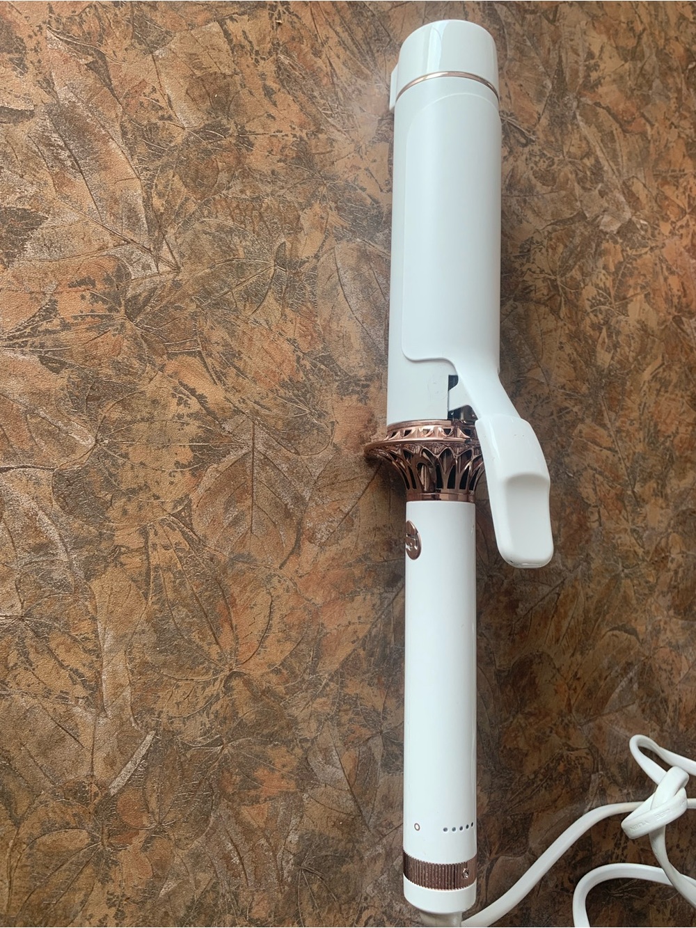 T3 White and Rose Gold Curling Iron